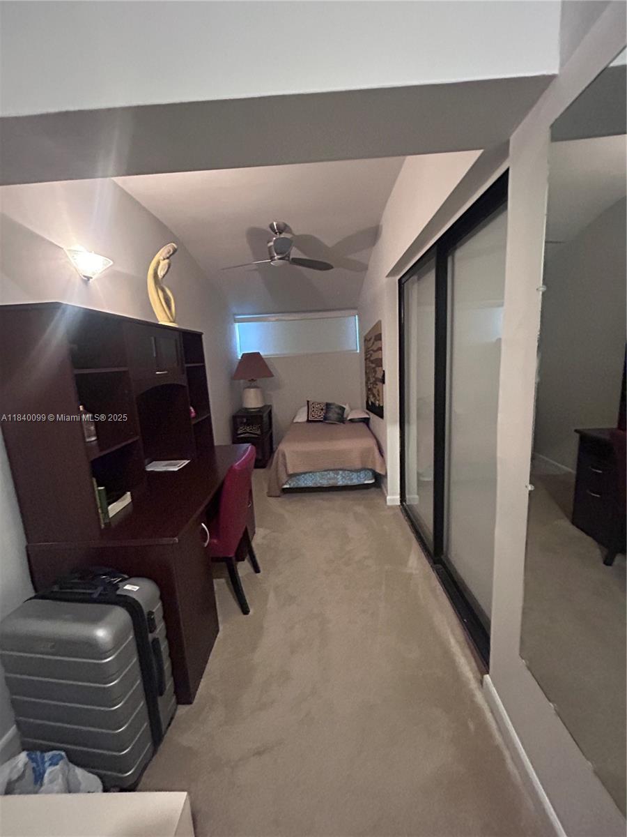 POINCIANA IS YT & RCQ CLU - Residential