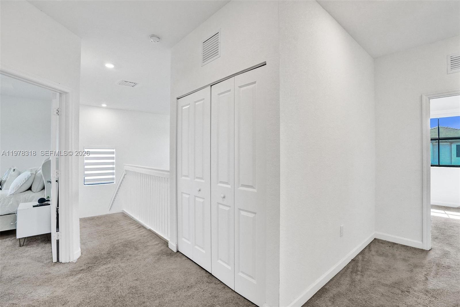 PINE ISLE - Residential