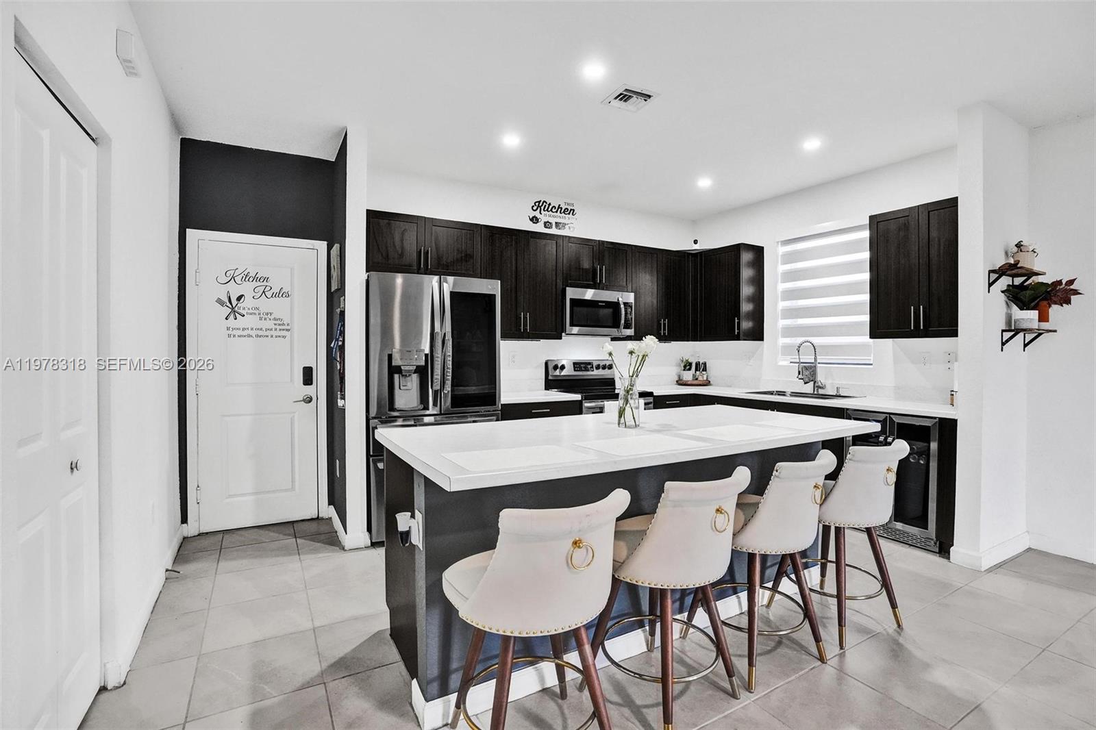 PINE ISLE - Residential