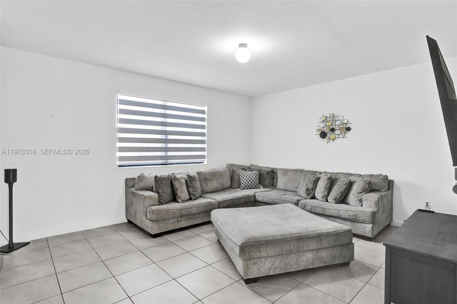 PINE ISLE - Residential