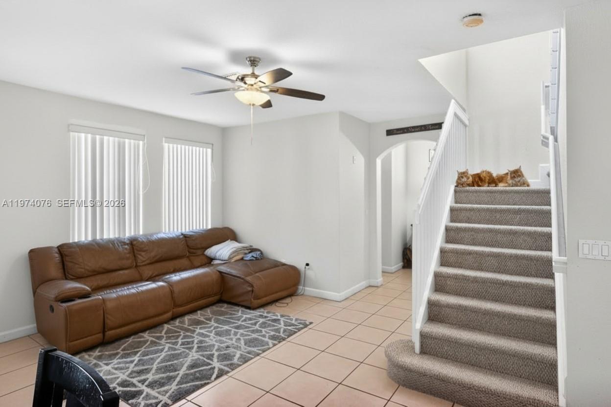 4351 SW 160th Ave 209