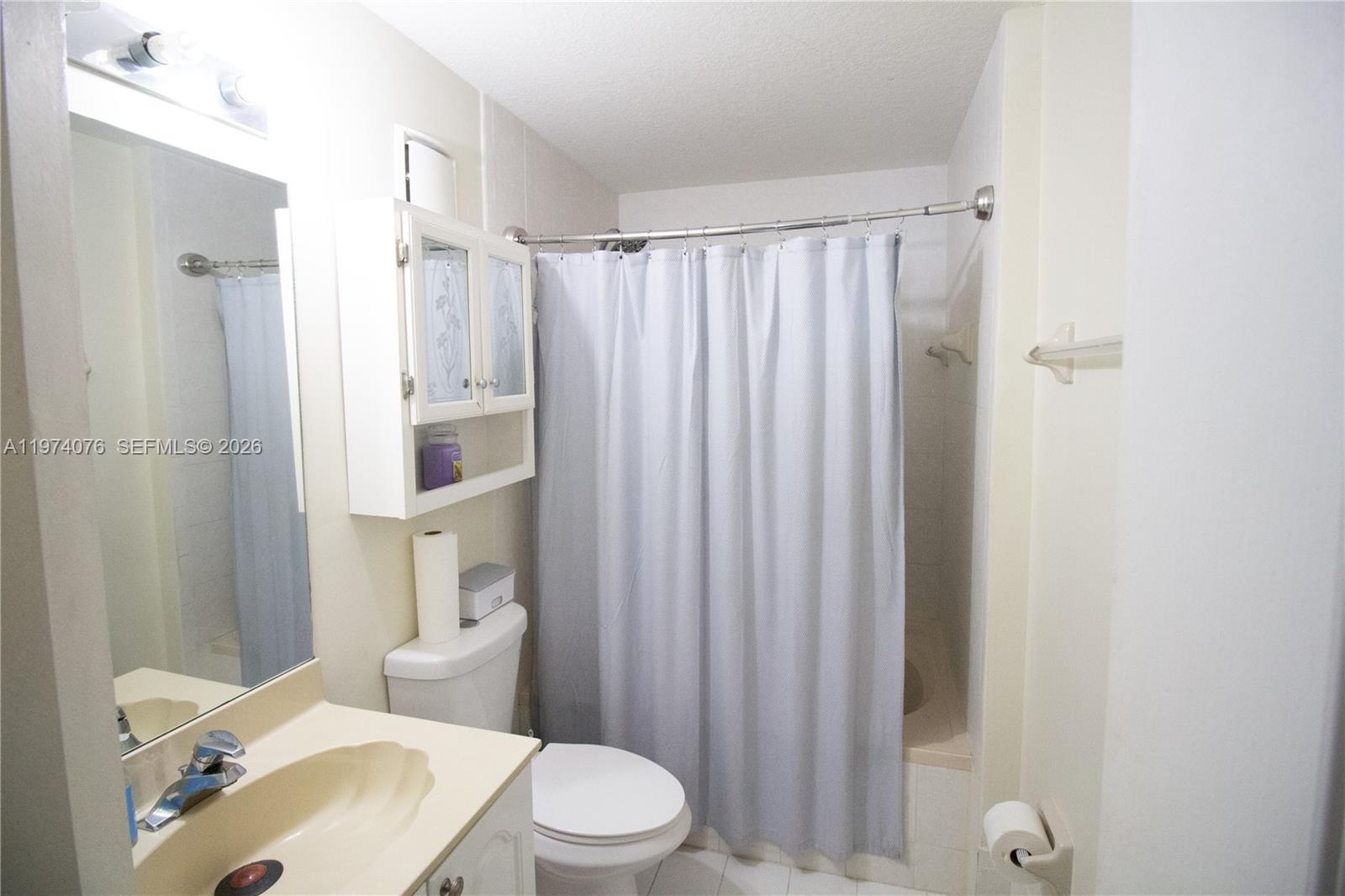 COURTYARDS TWO CONDO - Residential