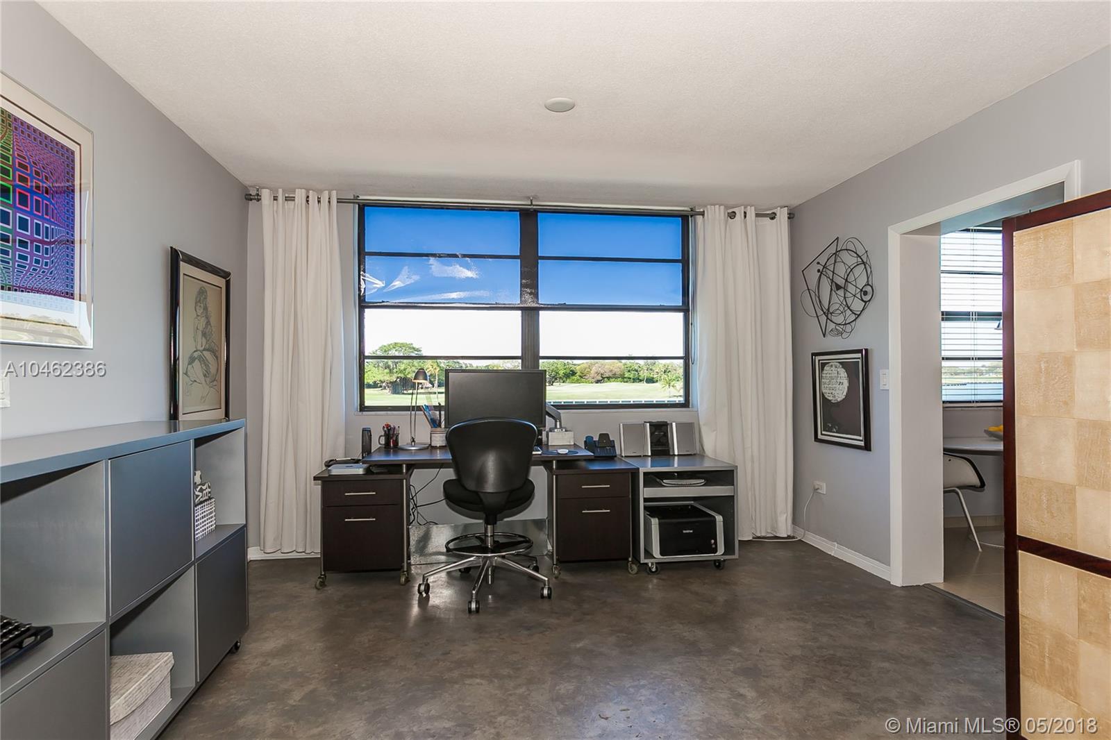 BAY ROC CONDO - Residential