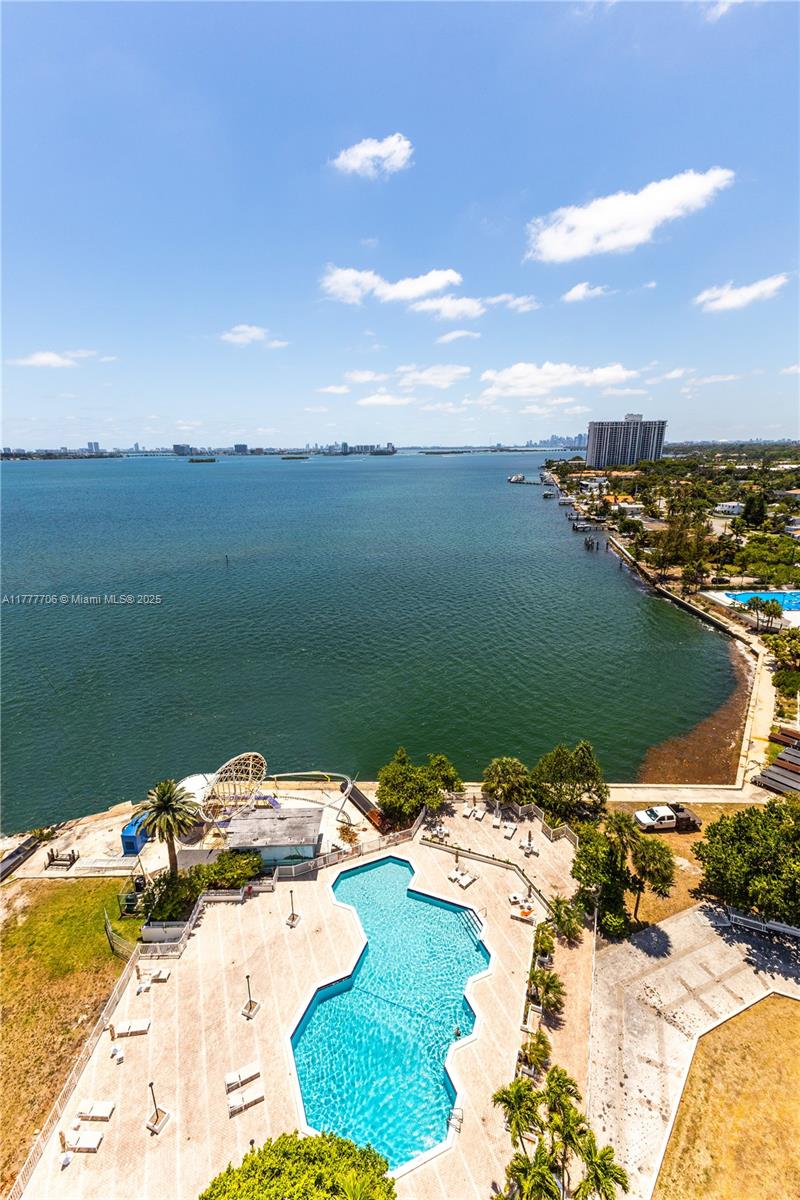 JOCKEY CLUB CONDO - Residential