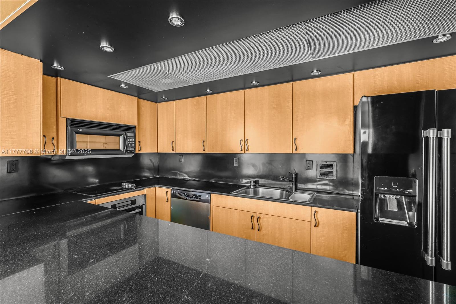 JOCKEY CLUB CONDO - Residential