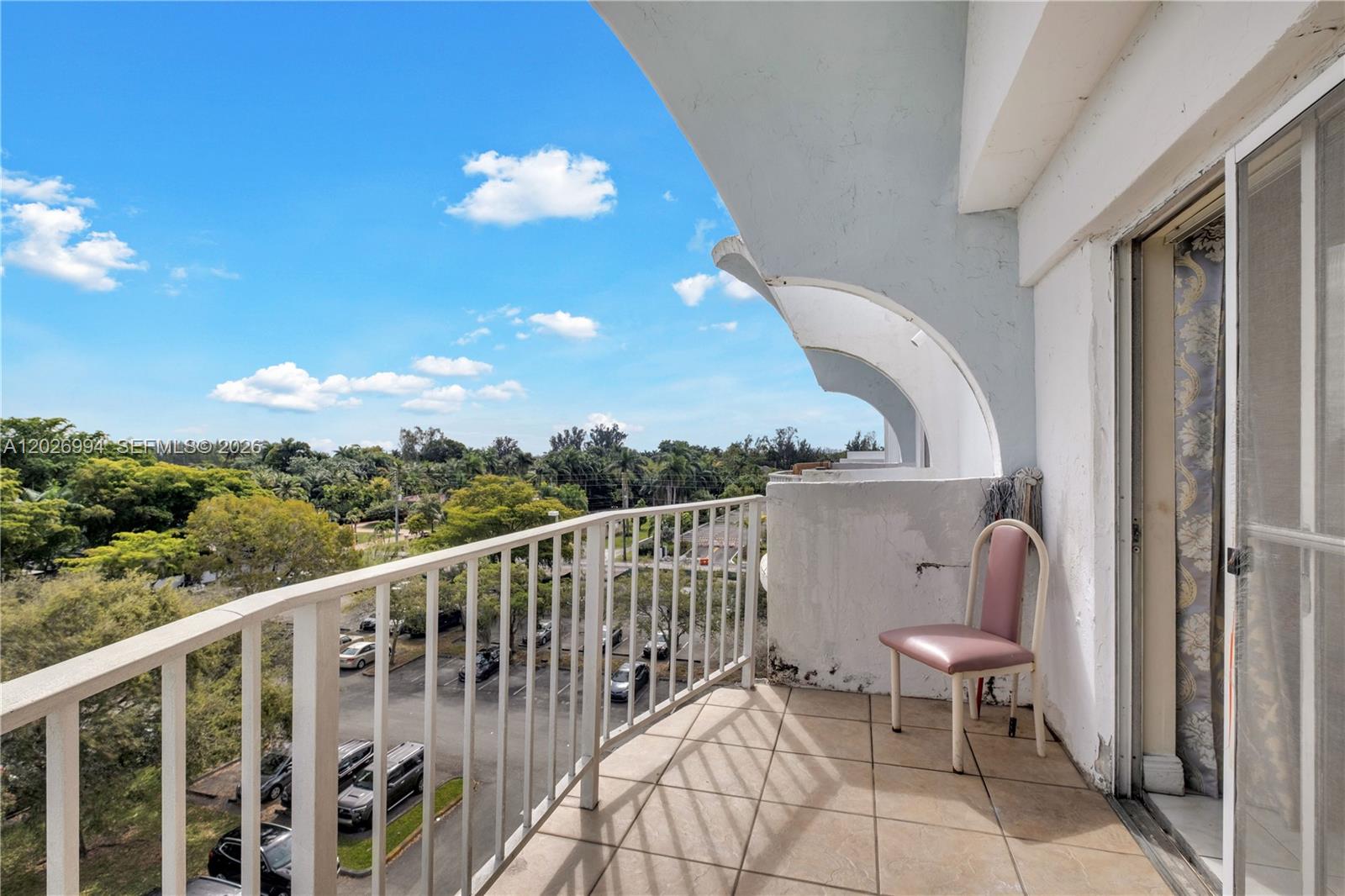 MONTECARLO CONDO - Residential