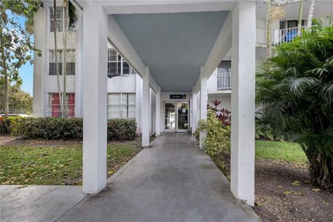 Tiny photo for 496 NW 165th St Rd #D-616, Miami, FL 33169 (MLS # A12026994)