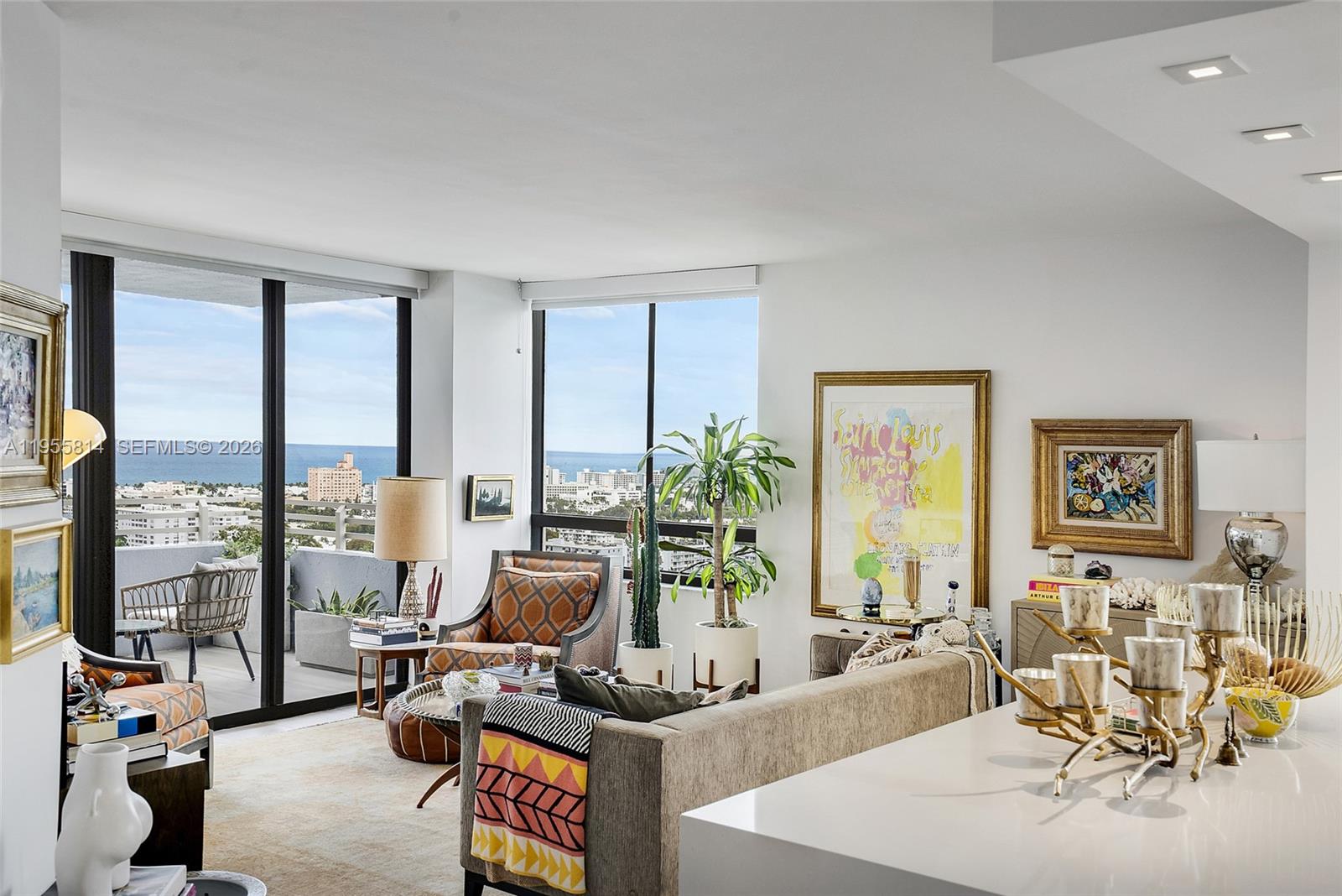 ¤THE WAVERLY AT SOUTH BEAC - Residential