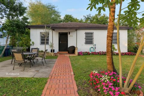 Photo of 3011 NW 152nd Ter, Miami Gardens, FL 33054 (MLS # A11955974)