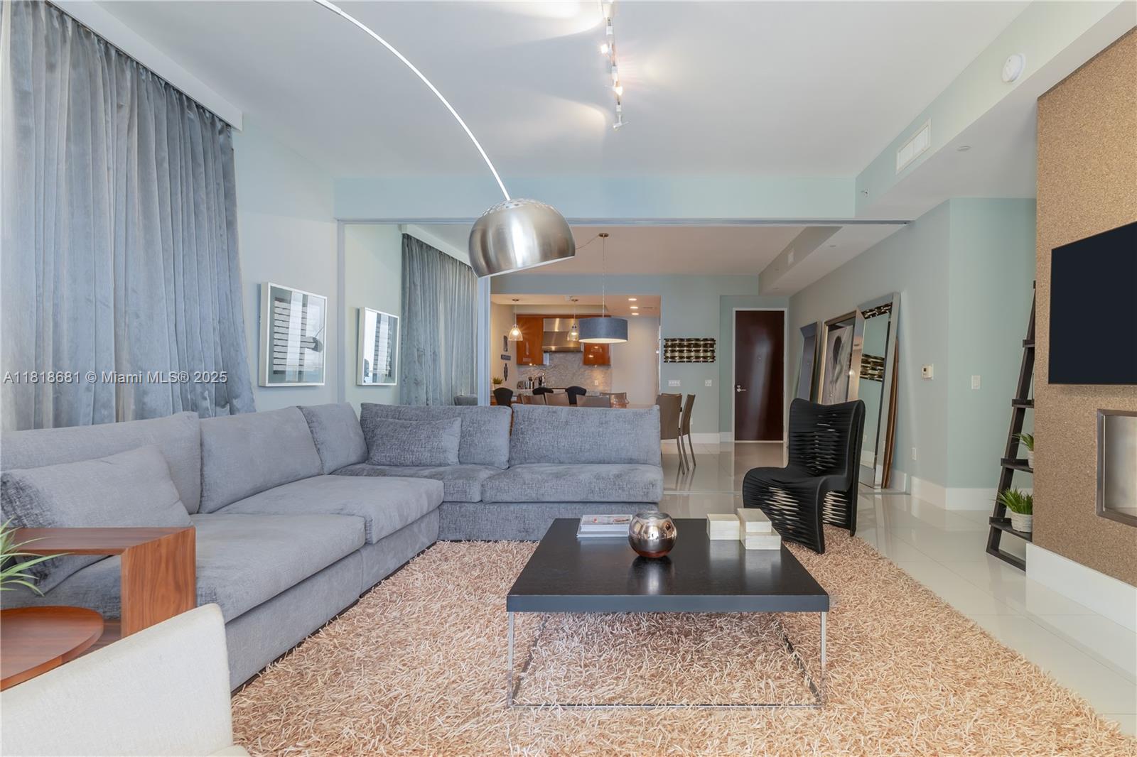 BAL HARBOUR NORTH SOUTH C - Residential