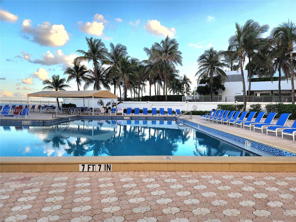 Photo of 3505 S Ocean Dr #1217, Hollywood, FL 33019 (MLS # A12011656)