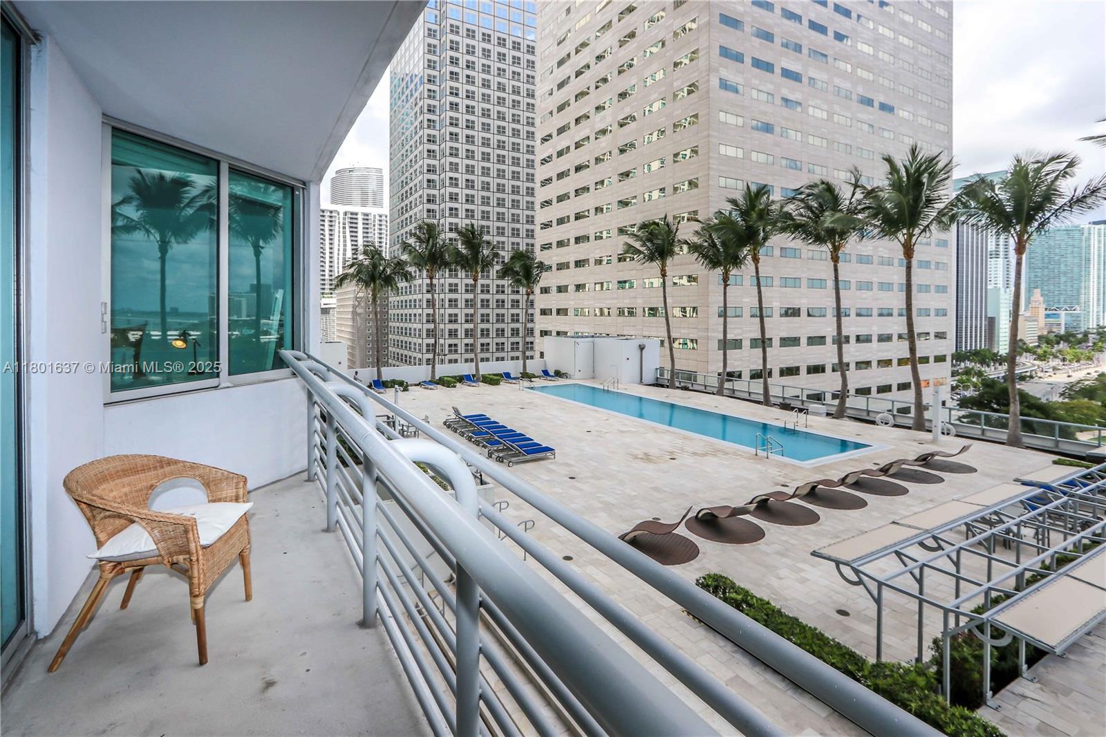 Rental Property at 325 S Biscayne Blvd 1422, Miami, Broward County, Florida - Bedrooms: 2 
Bathrooms: 2  - $4,000 MO.