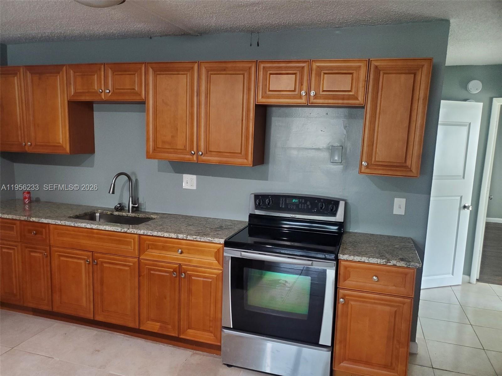 CHERRYTREE CONDO - Residential