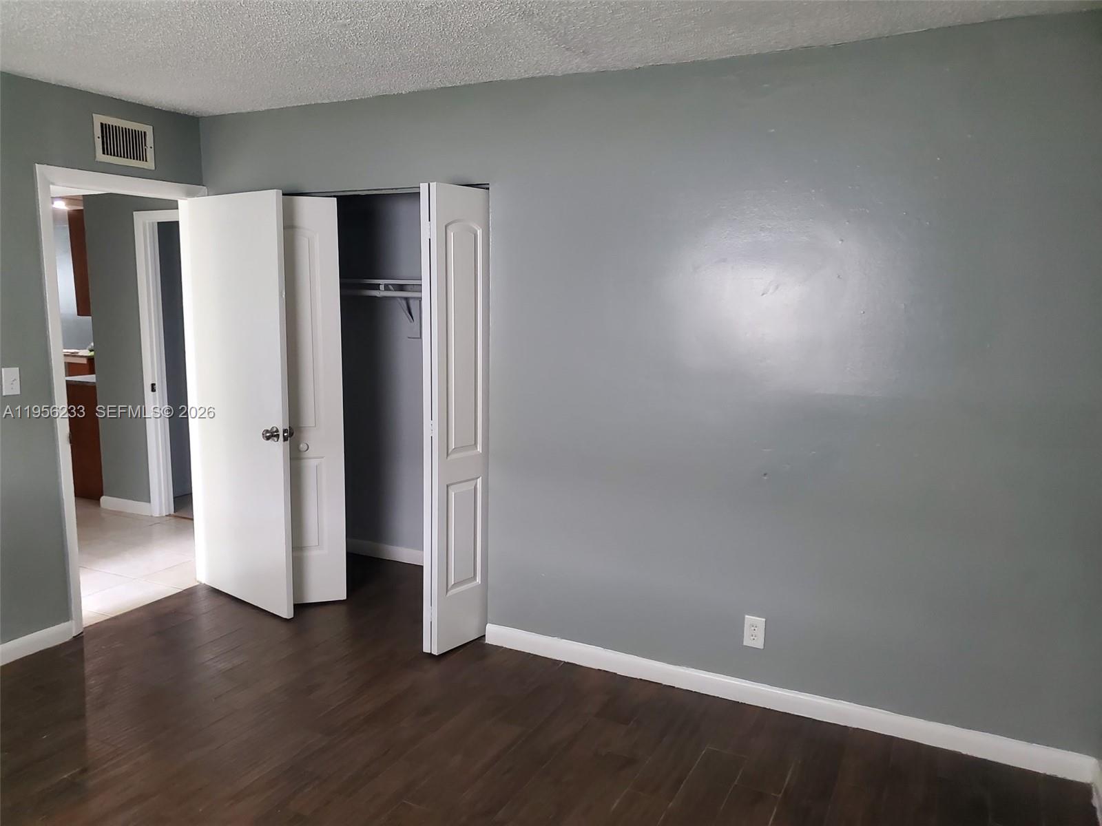 CHERRYTREE CONDO - Residential