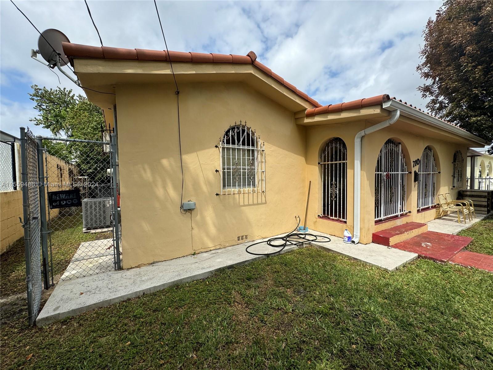 Property for Sale at 710 Nw 19th Ct Ct, Miami, Broward County, Florida - Bedrooms: 4 
Bathrooms: 2  - $600,000