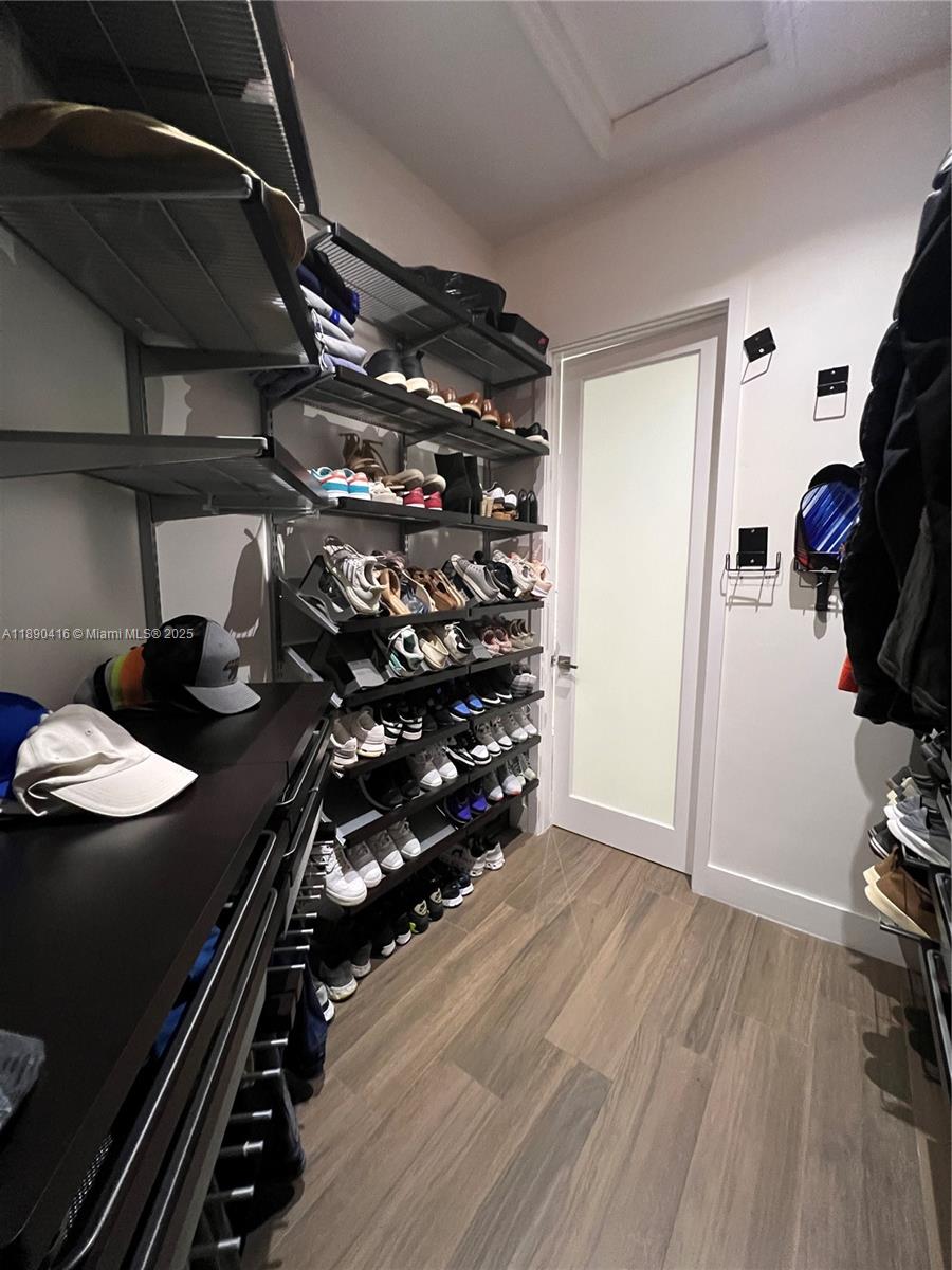 STONERIDGE LAKE ESTATES P - Residential Lease