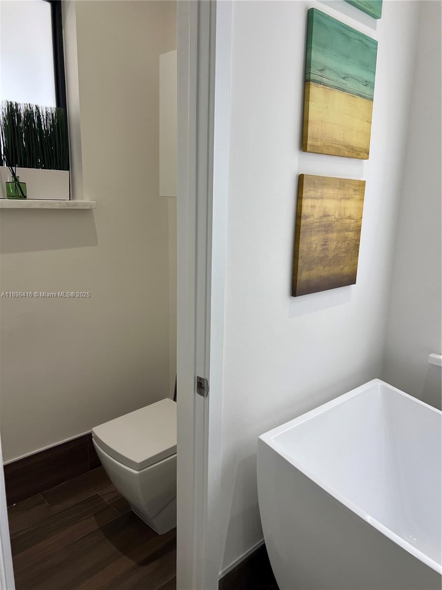 STONERIDGE LAKE ESTATES P - Residential Lease