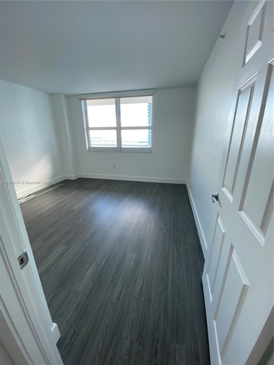 THE MARK ON BRICKELL COND - Residential Lease