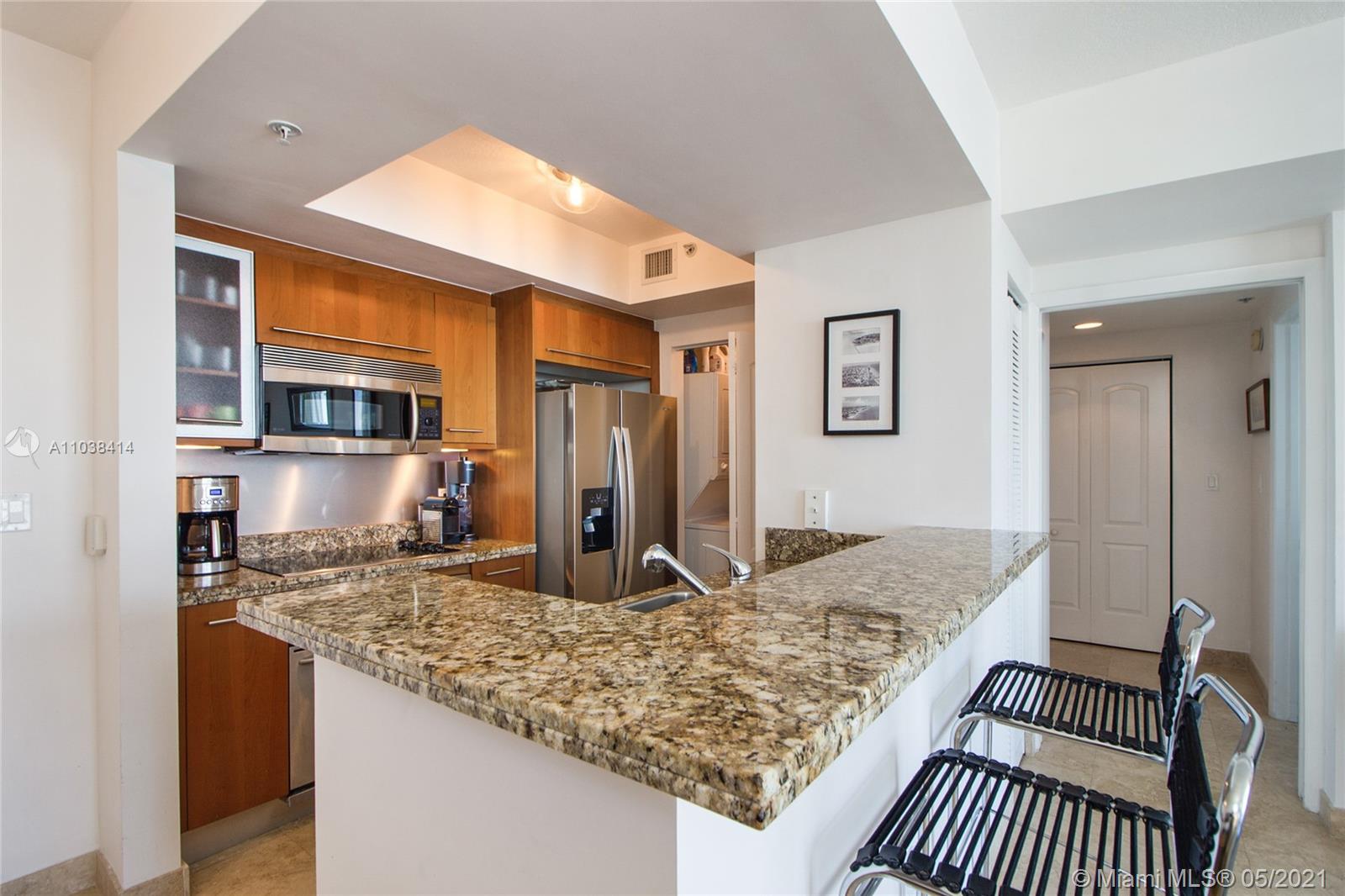 THE COSMOPOLITAN RESIDENC - Residential