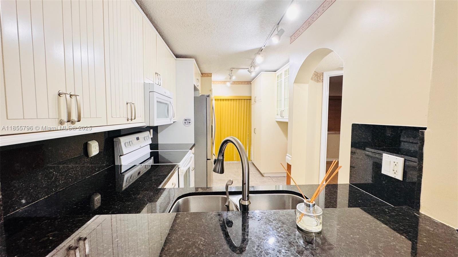 1260 SE 31st Ct 102-34
