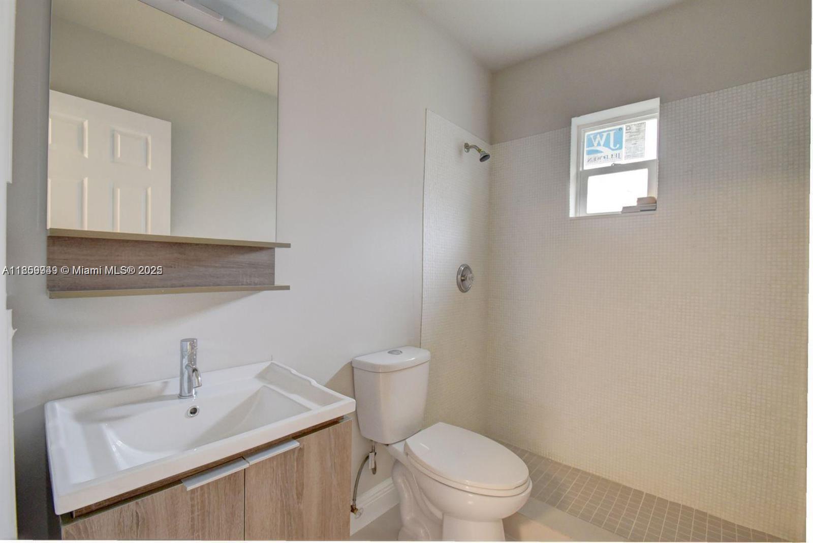 SEACREST PARK - Residential Lease