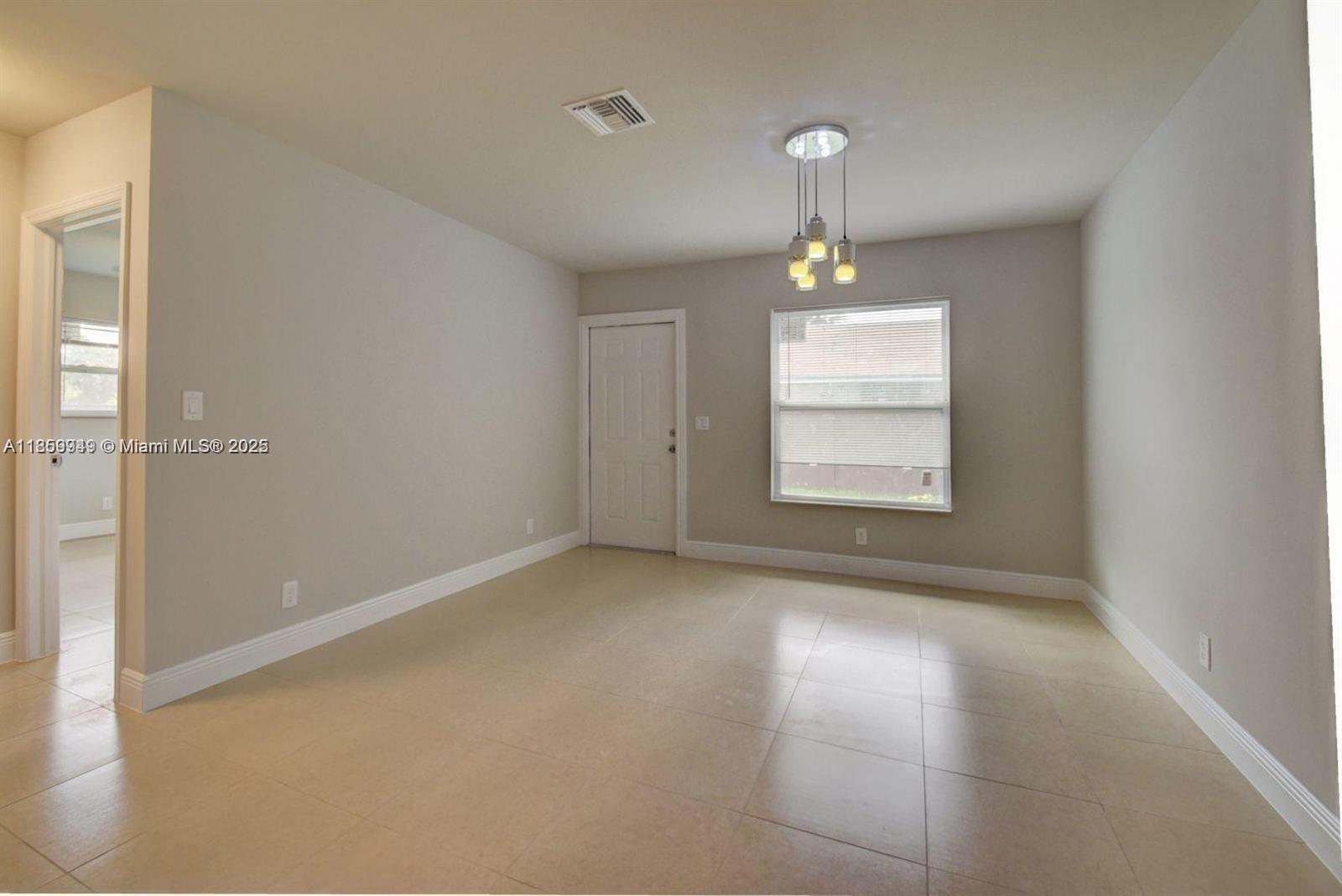 SEACREST PARK - Residential Lease