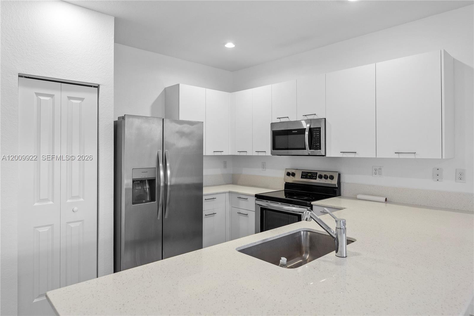 GOLF PARK SEC 1 - Residential