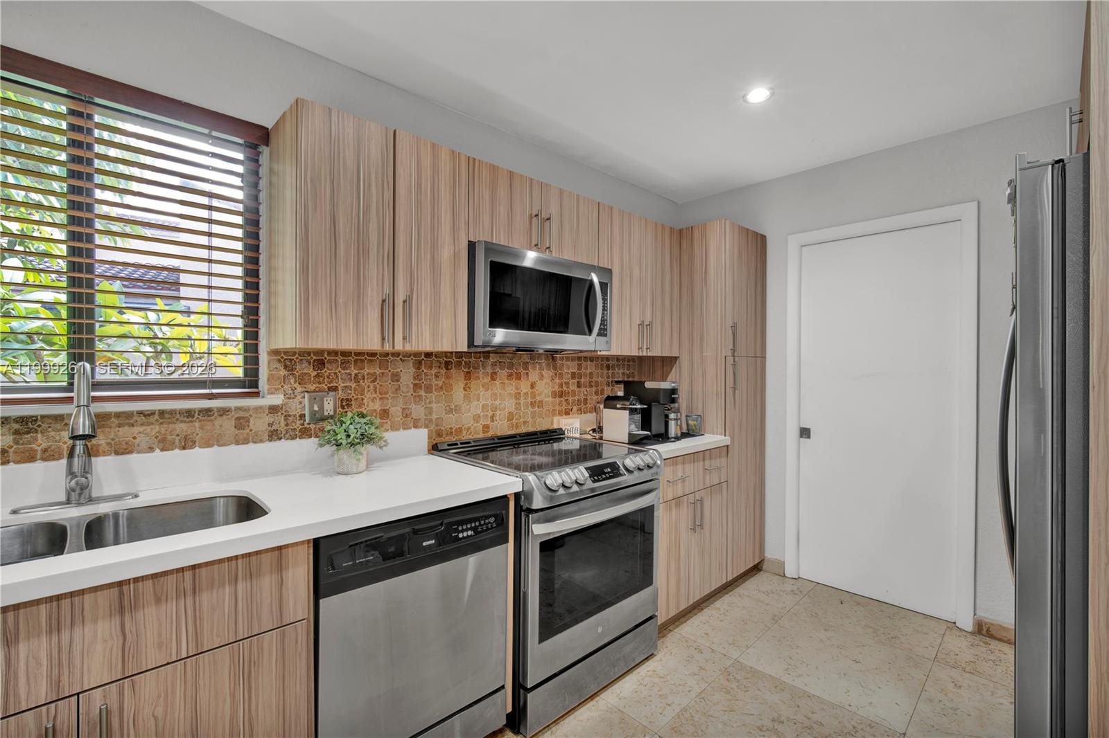 COSTA DEL SOL CONDO NO 1 - Residential Lease