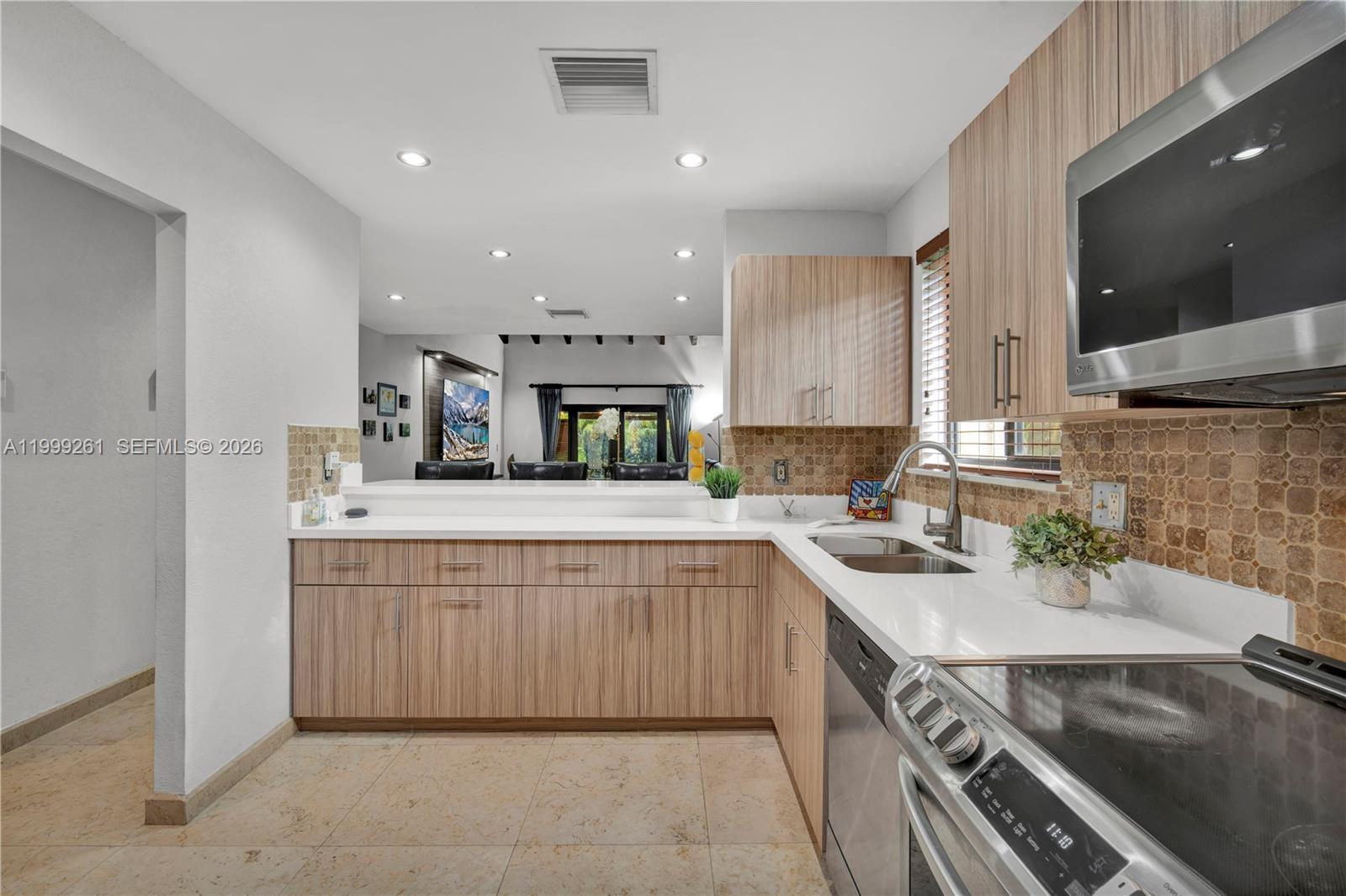 COSTA DEL SOL CONDO NO 1 - Residential Lease