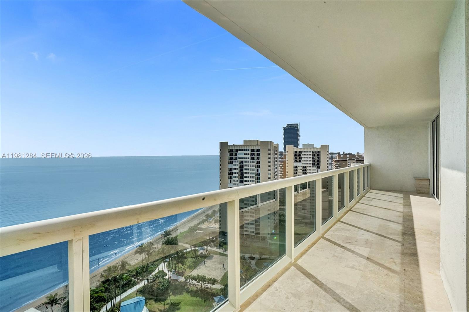 BEACH CLUB CONDO - Residential Lease