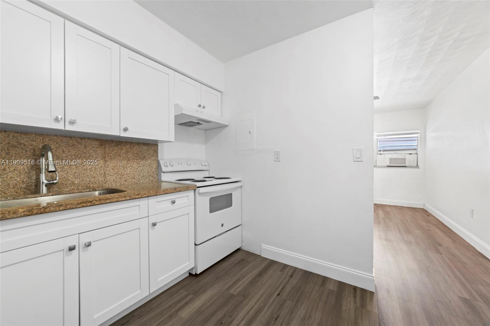 FULFORD HEIGHTS - Residential Lease