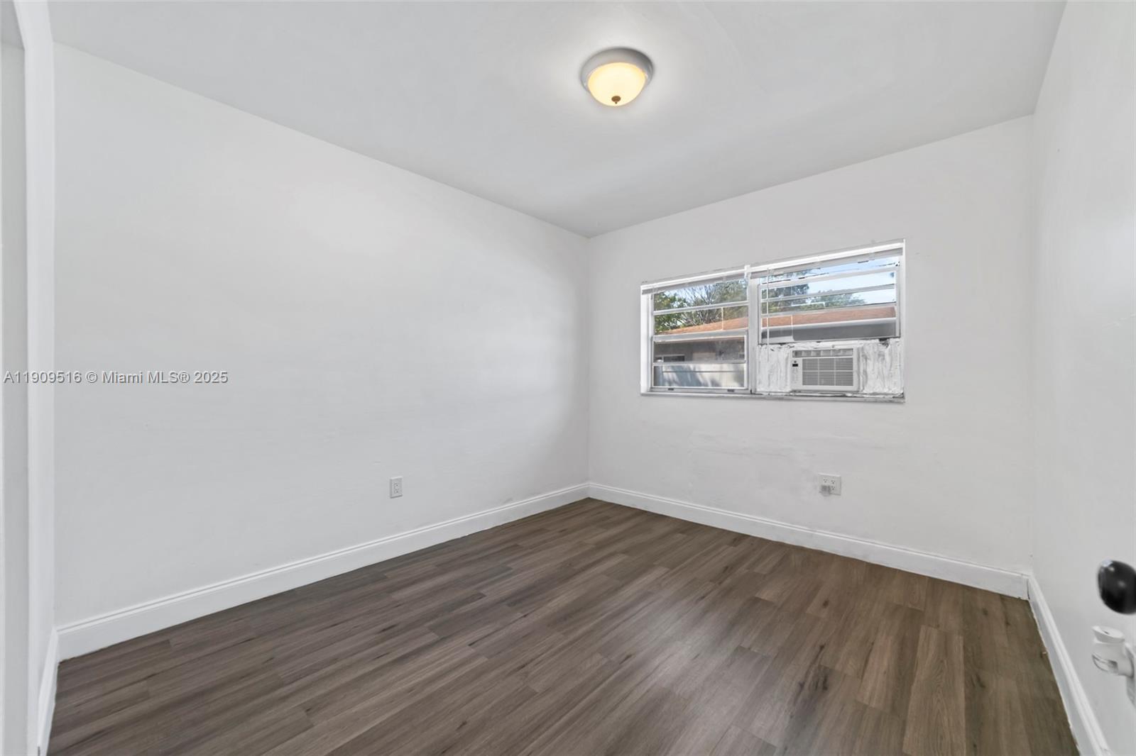 FULFORD HEIGHTS - Residential Lease