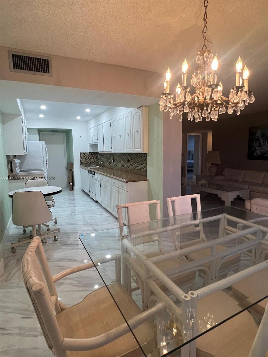 LAKE POINT TOWER CONDOMIN - Residential