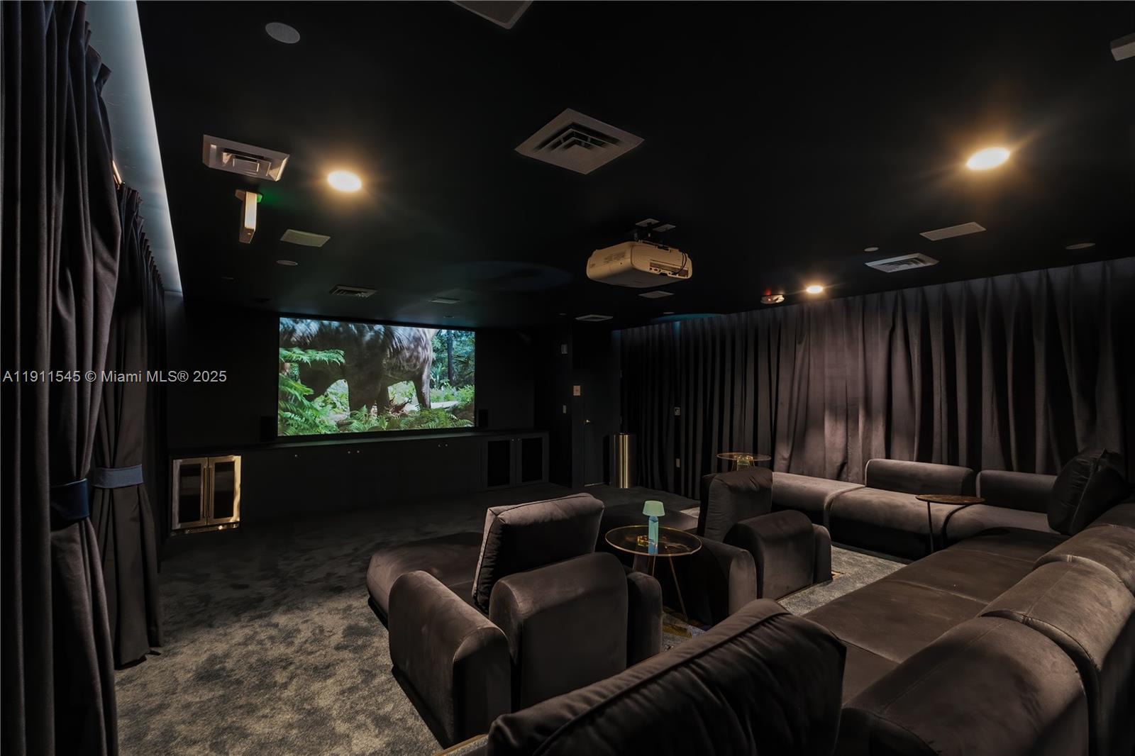 Slate Hallandale - Residential Lease