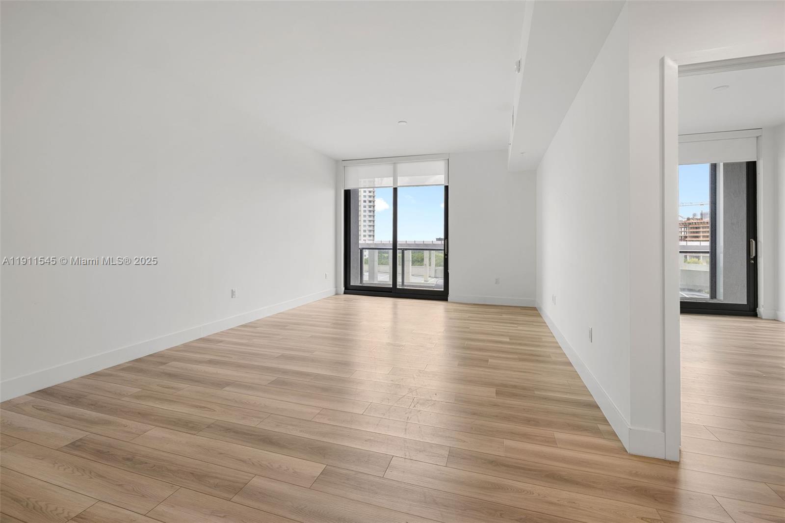 Slate Hallandale - Residential Lease