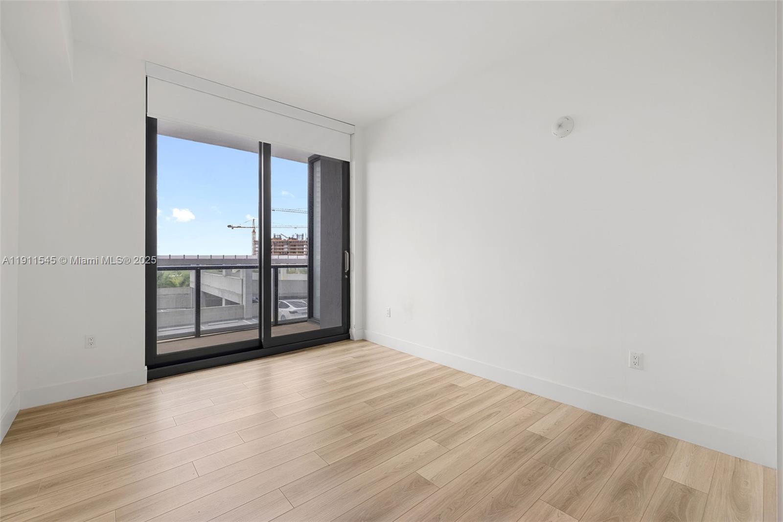 Slate Hallandale - Residential Lease