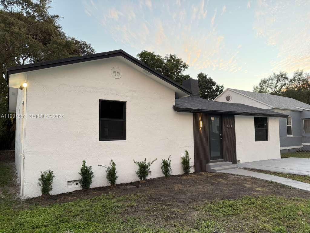 STEPHEN MANOR - Residential