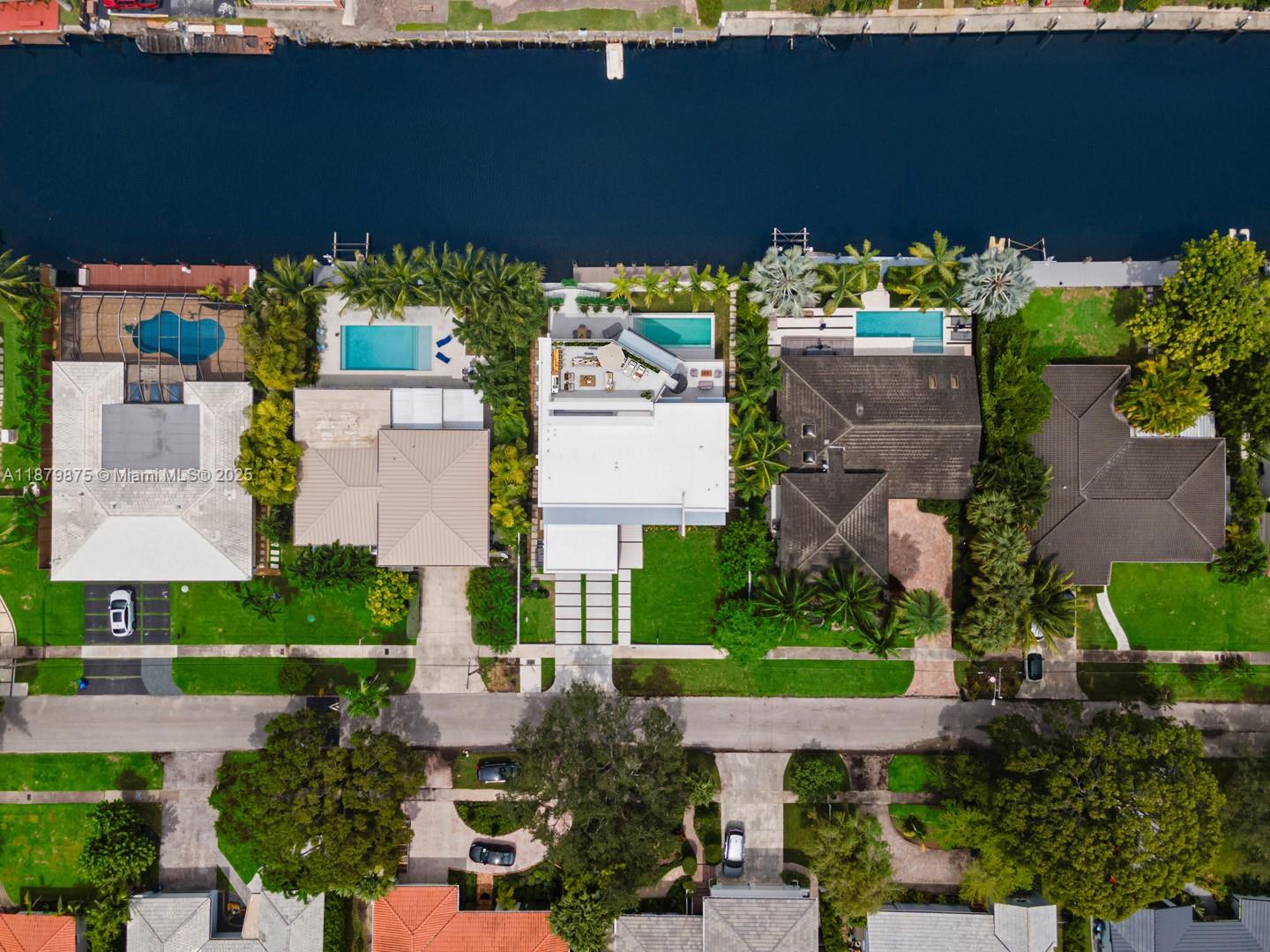 RIVER BAY PARK ADDN - Residential