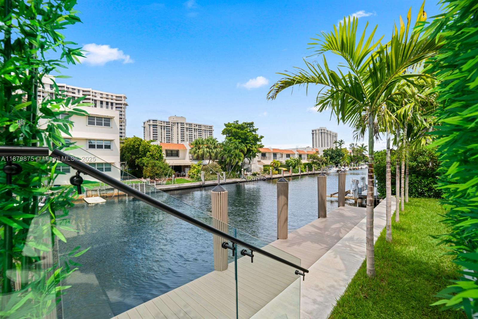 RIVER BAY PARK ADDN - Residential