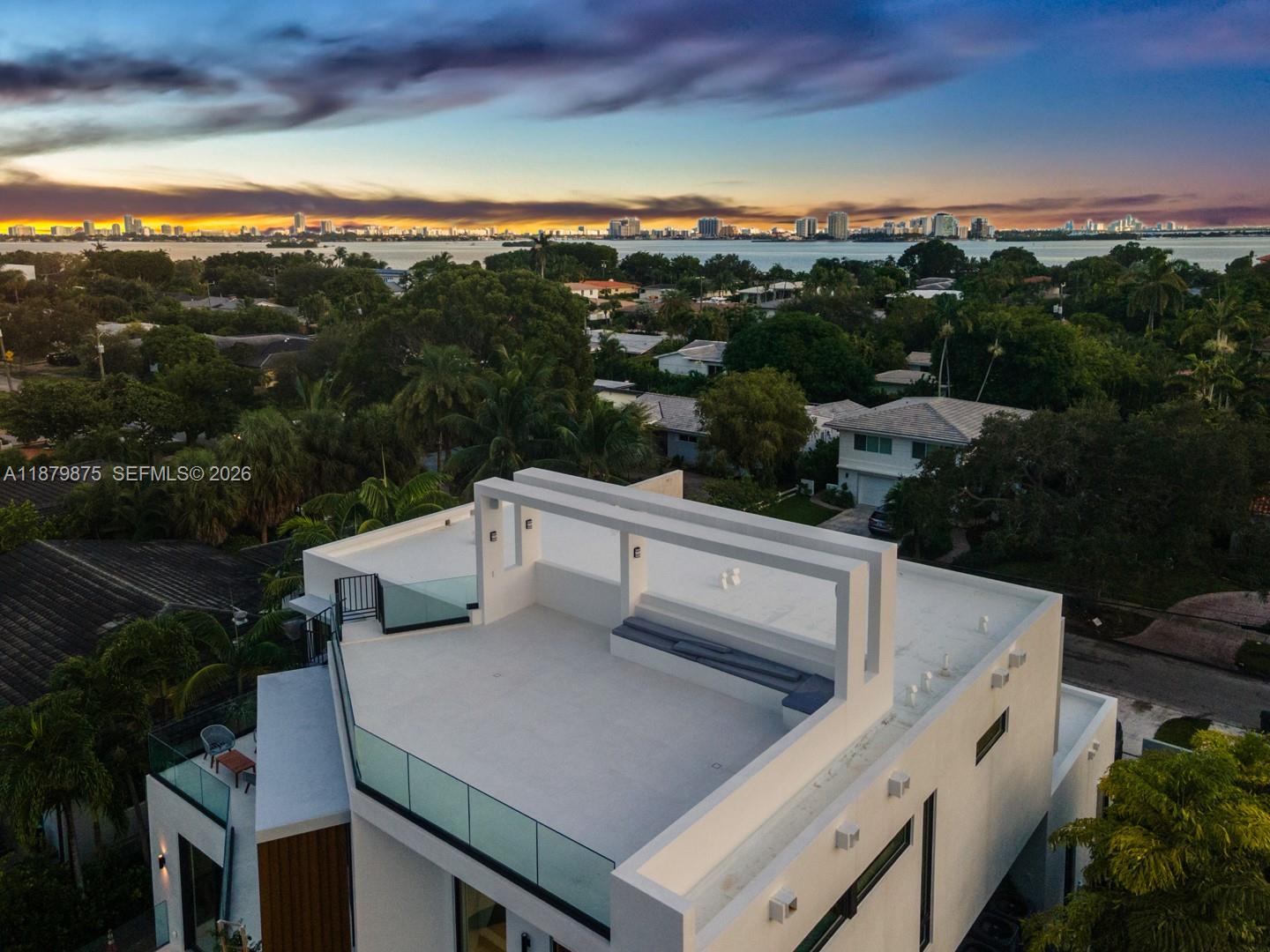 RIVER BAY PARK ADDN - Residential