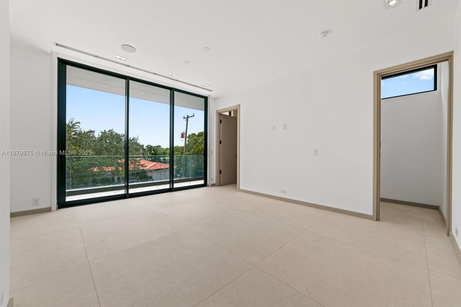 RIVER BAY PARK ADDN - Residential