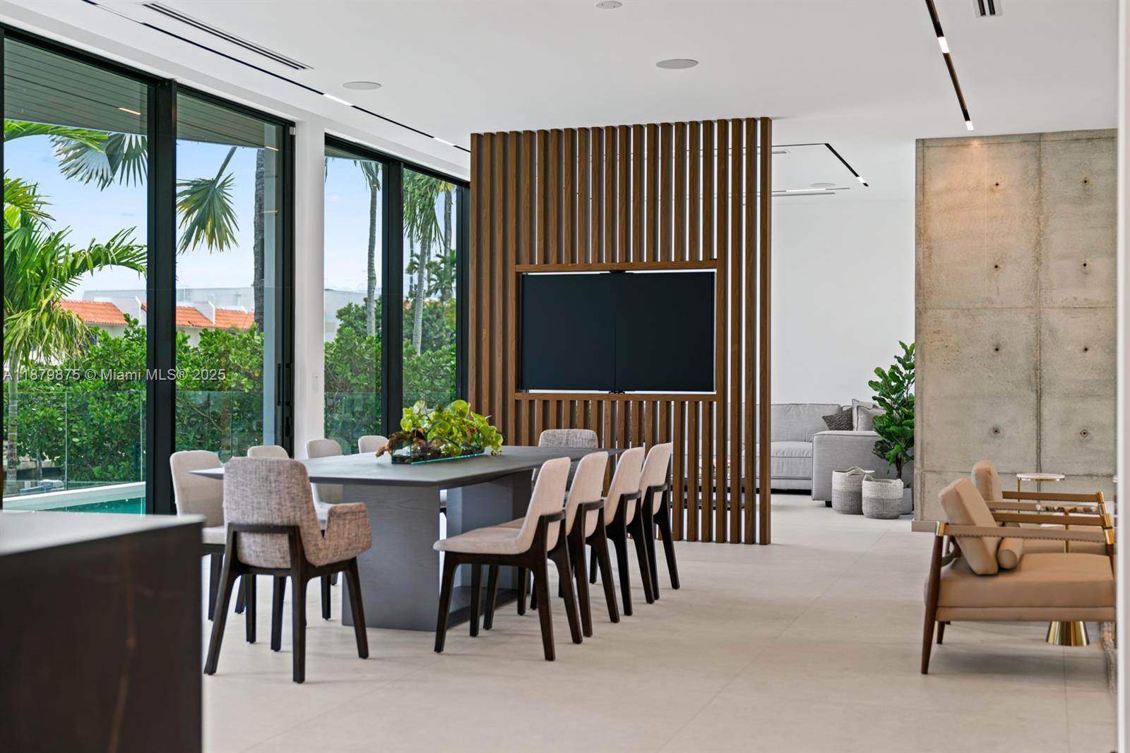 RIVER BAY PARK ADDN - Residential