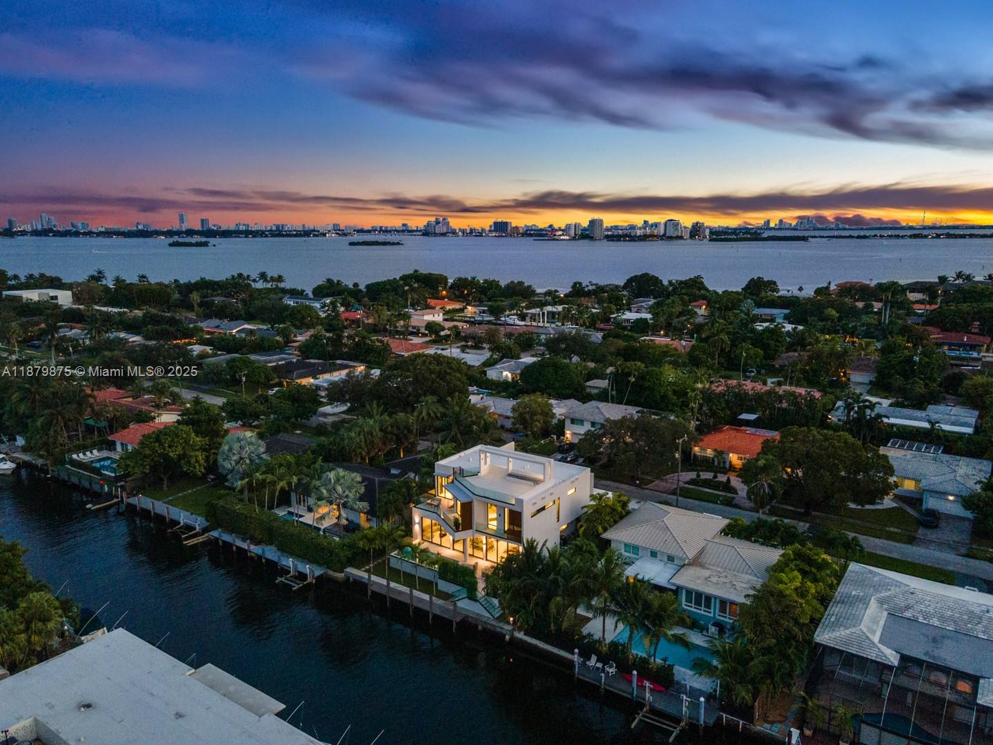 RIVER BAY PARK ADDN - Residential
