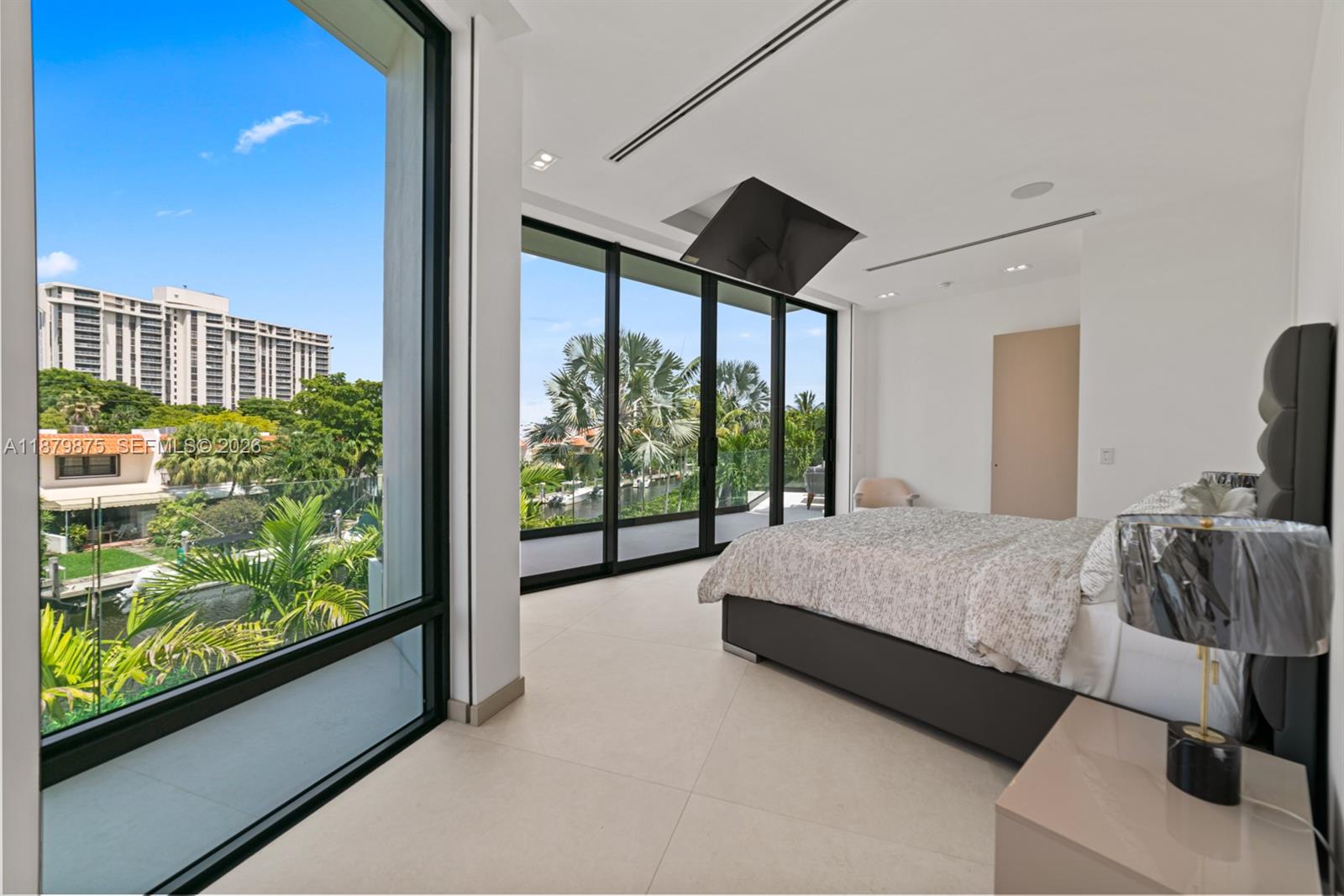 RIVER BAY PARK ADDN - Residential