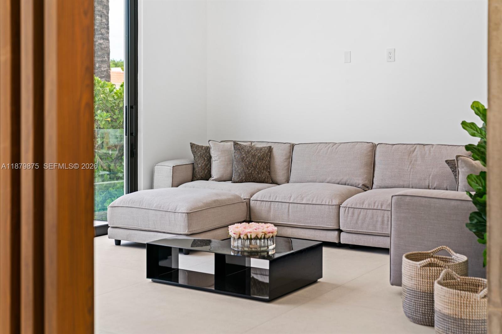 RIVER BAY PARK ADDN - Residential