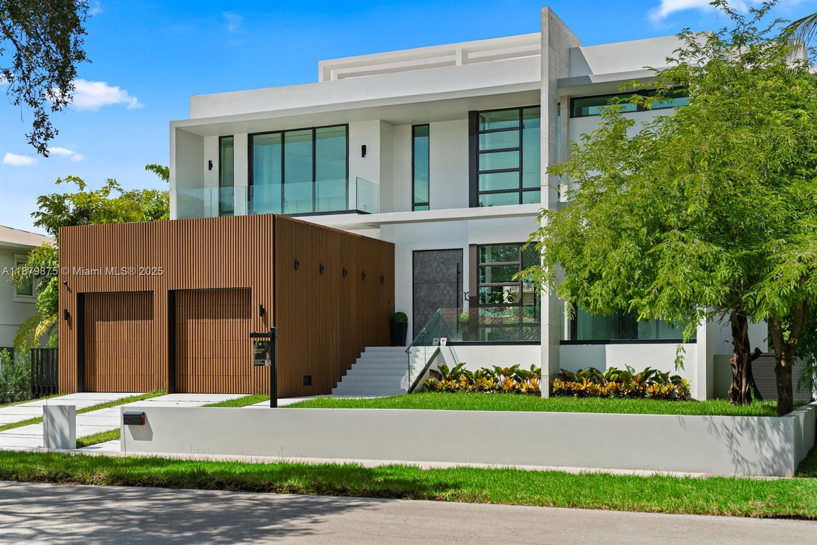 RIVER BAY PARK ADDN - Residential