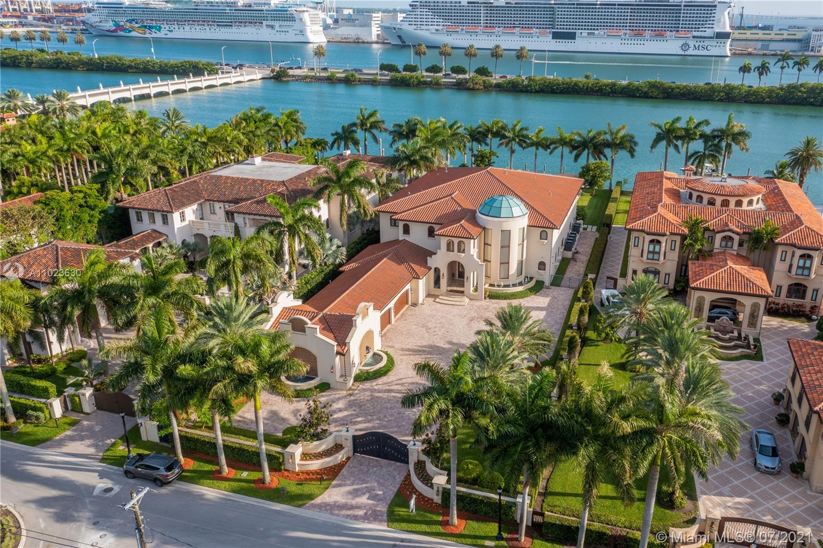 PALM ISLAND - Residential