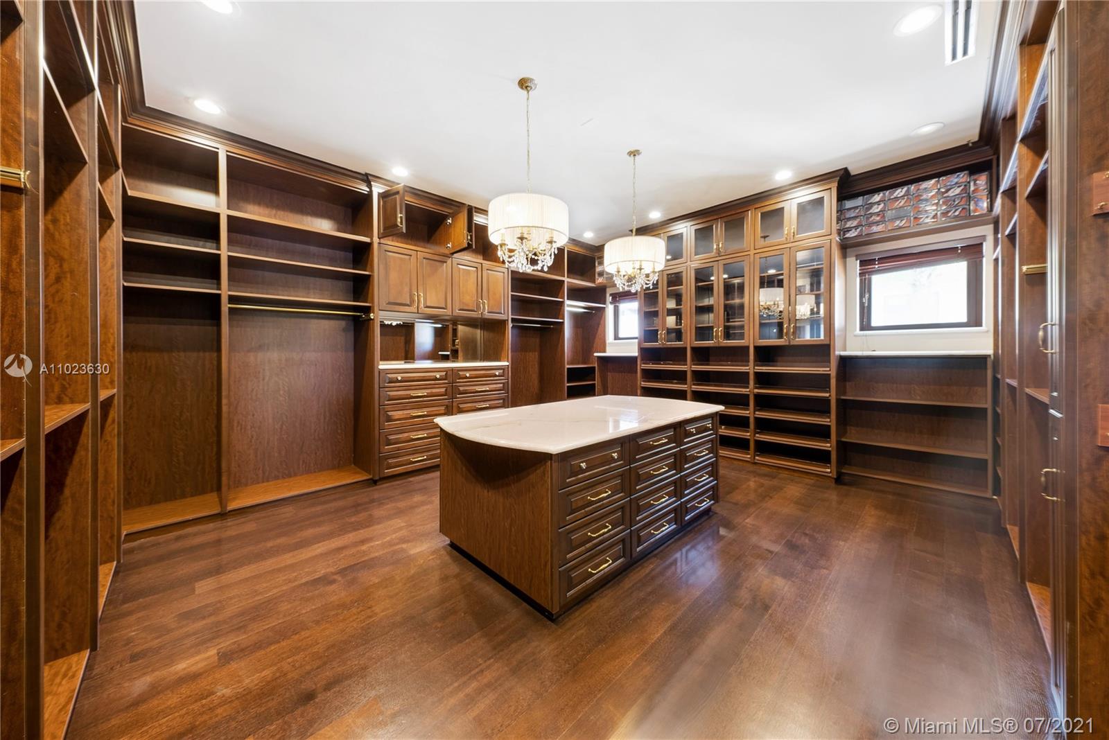 PALM ISLAND - Residential