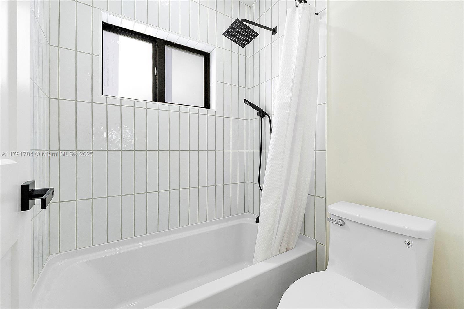 LAKE PLACID - Residential Lease