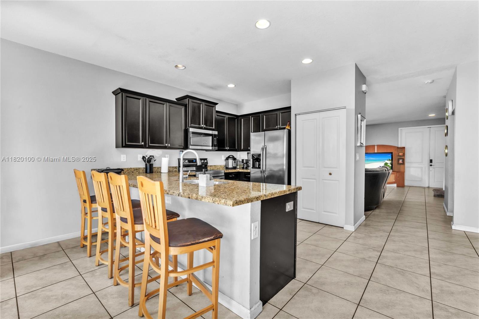 VENTANAS AT HOMESTEAD - Residential